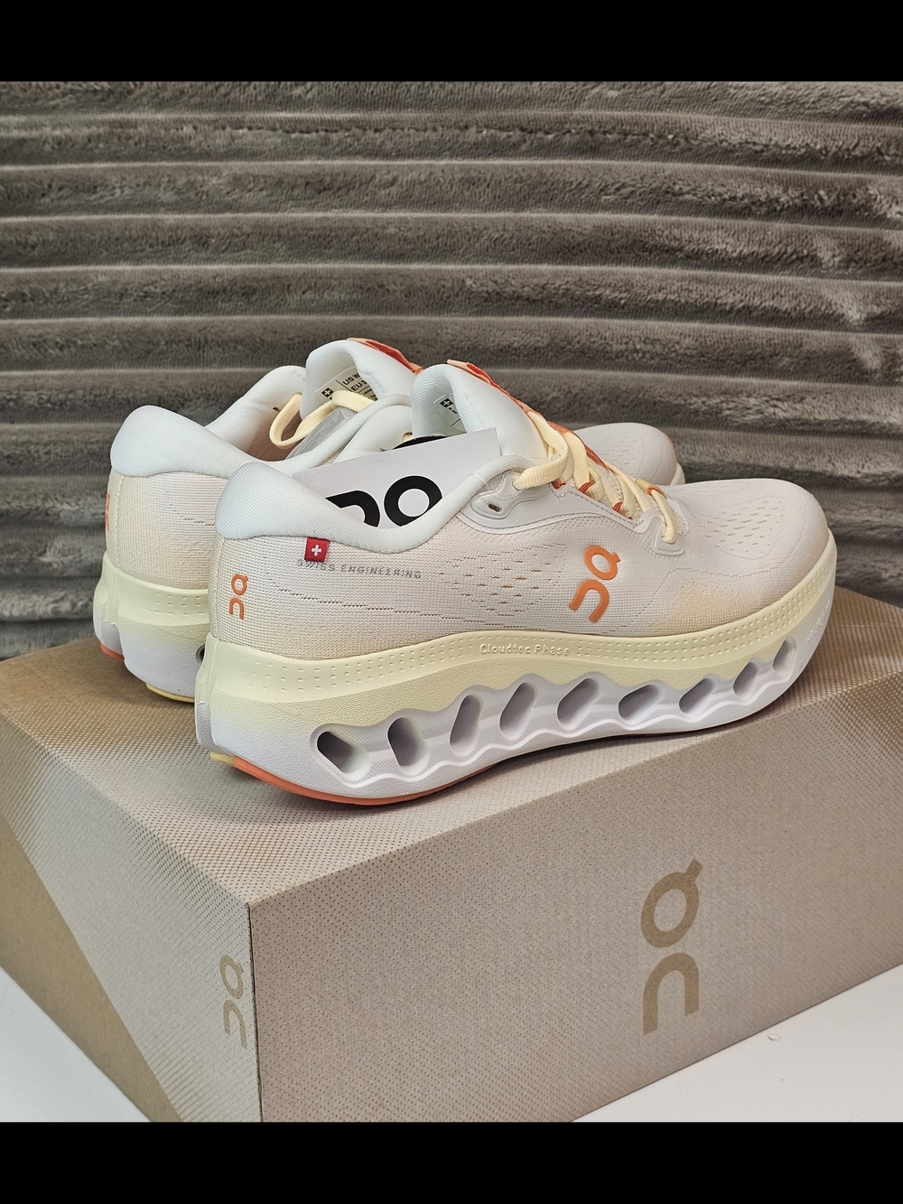 On Running Cloud Surfer Women's Running Shoes Cream with Orange Accents - Picture 4 of 7